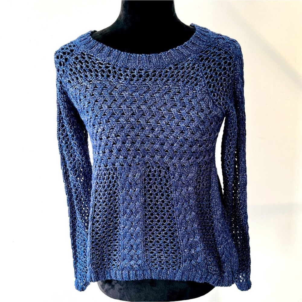 Guess Sweater size XS
